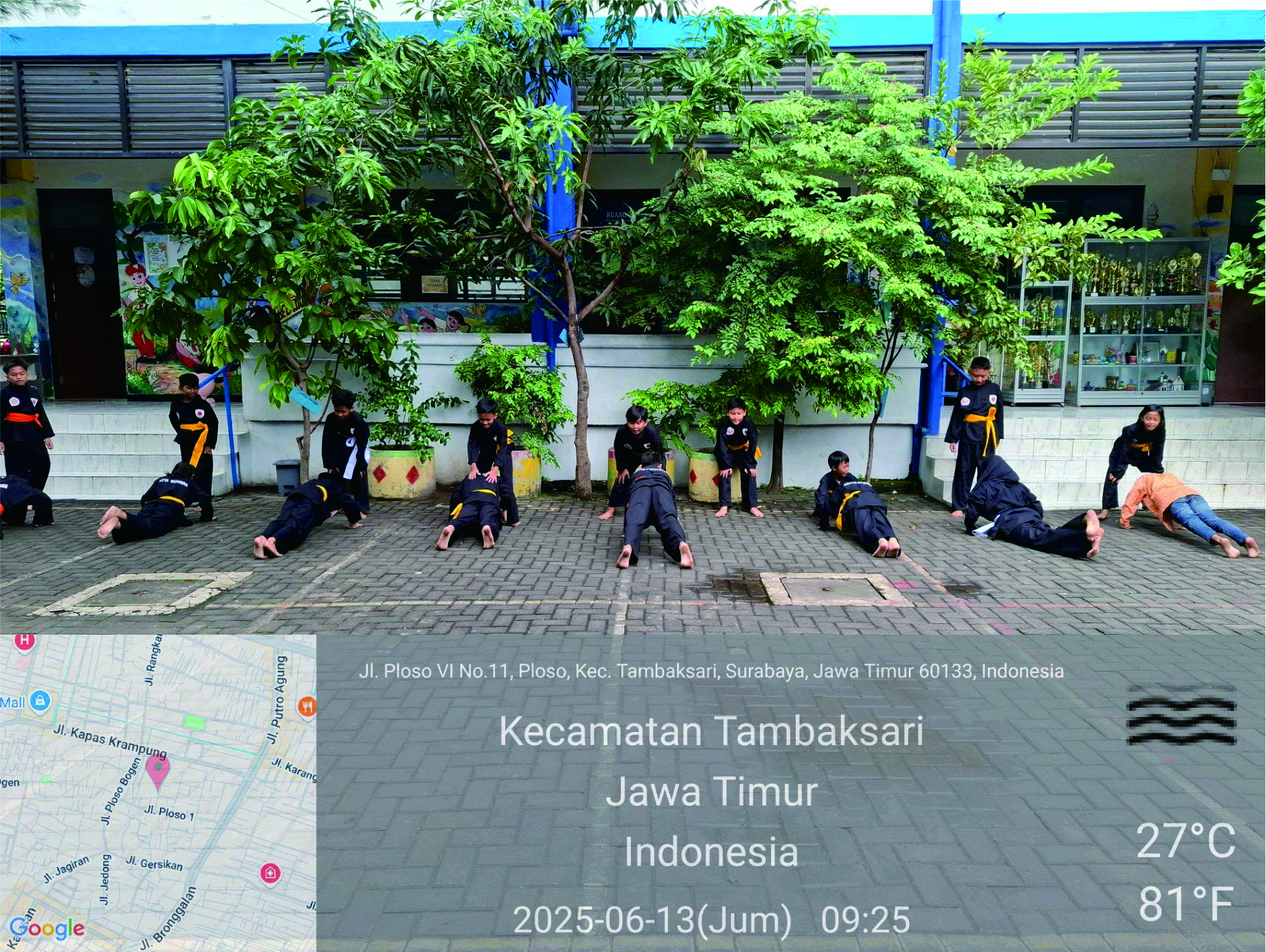 service-image